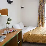 Adagio Access Paris Aparthotel *