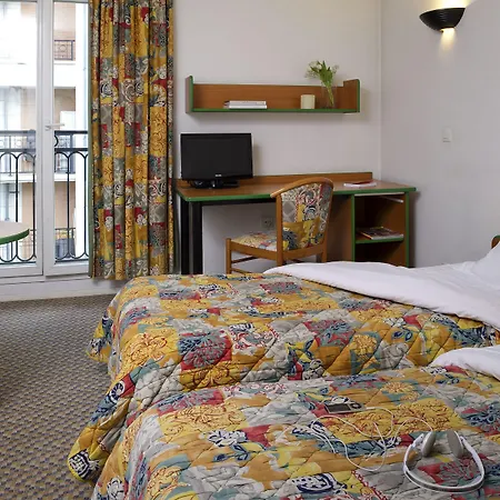 Adagio Access Paris Aparthotel *