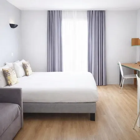 Aparthotel Adagio Access Paris *