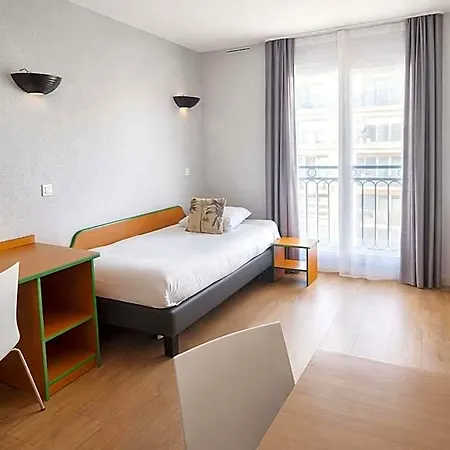 Adagio Access Paris