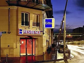 Adagio Access Paris Apartahotel 3*