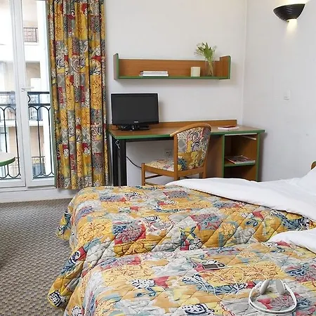 Adagio Access Paris Aparthotel *