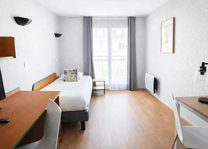 Apartmanhotel Adagio Access Paris *