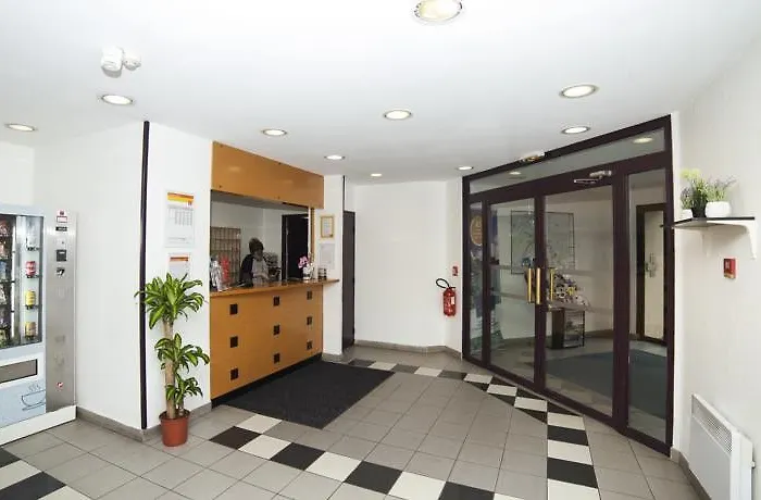 Apartmanhotel Adagio Access Paris *